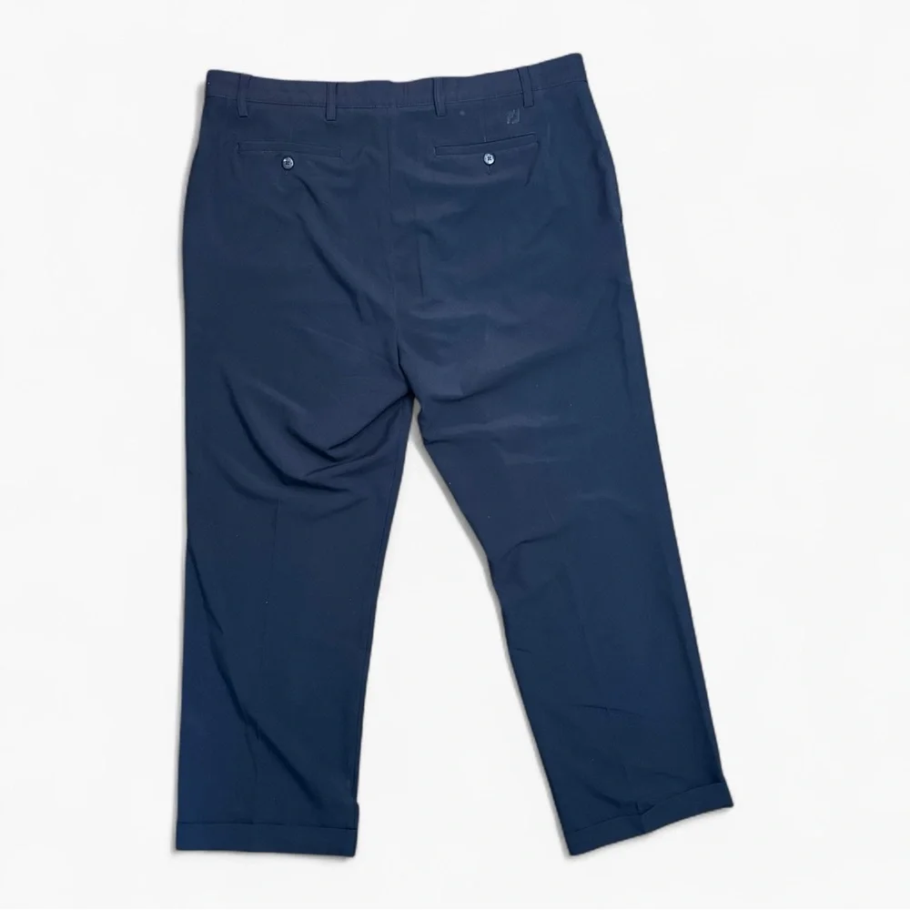 FootJoy Navy Chinos W40 L34 – Classic Golf Pants with Polished Comfort